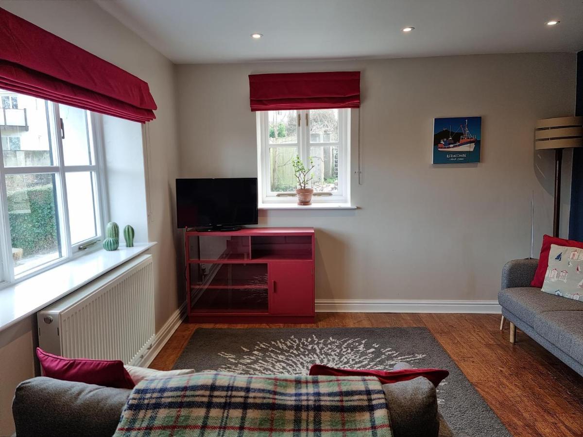 Laston Mews イフラクーム エクステリア 写真